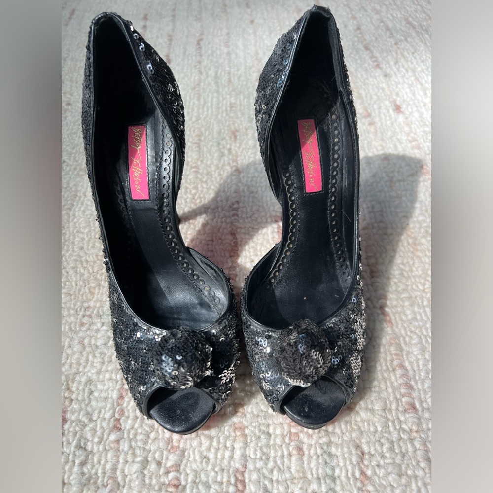 SOLD Sequin heels